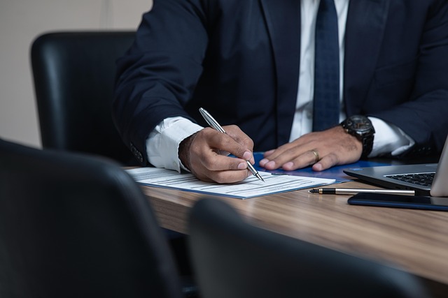 Relations entre l'administration et les contribuables